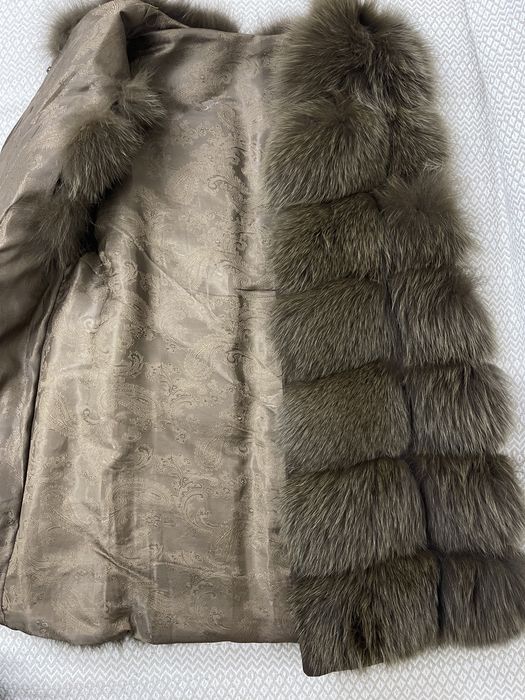 Шуба из натурального меха песца размер 38-40