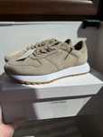Calvin Klein sneakers model Top LaceUp crem marimea 43 noi originali