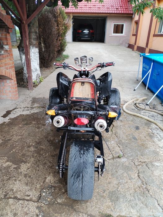 Vând can-am de 250cc