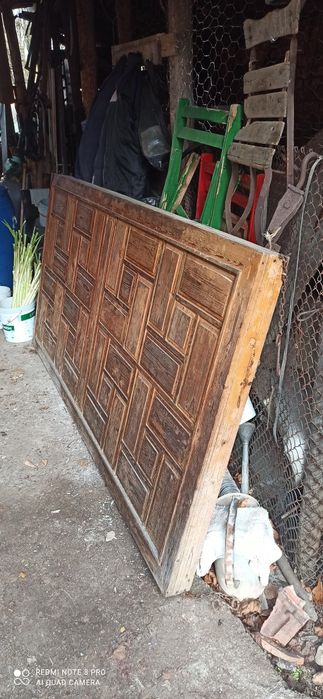 Окачен таван , дървен.