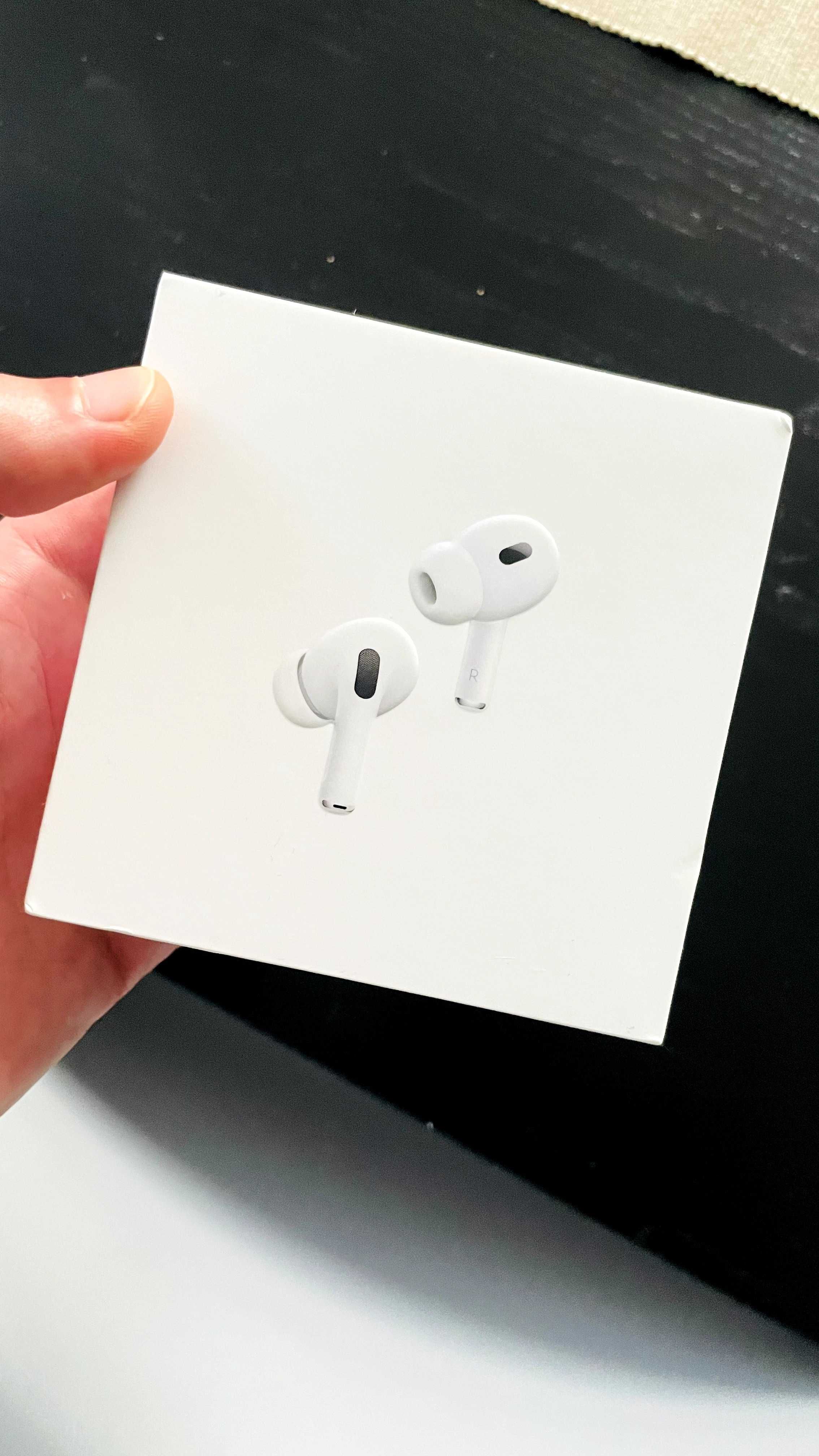 Apple AirPods Pro 2 2023 (USB-C) (Само Кейс)