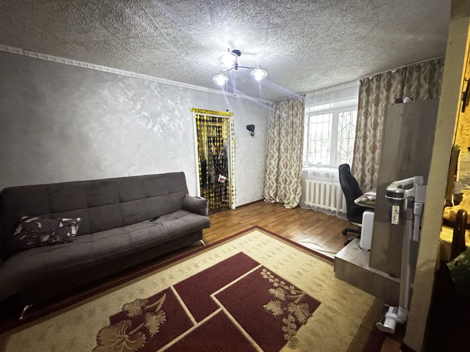 Срочно Продам 2-х комнатную квартиру