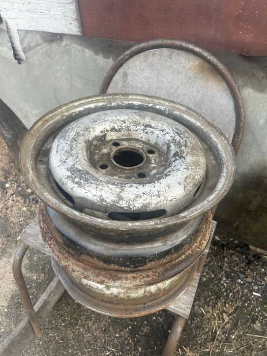 Штампы 13 размер продам за 5 тыс