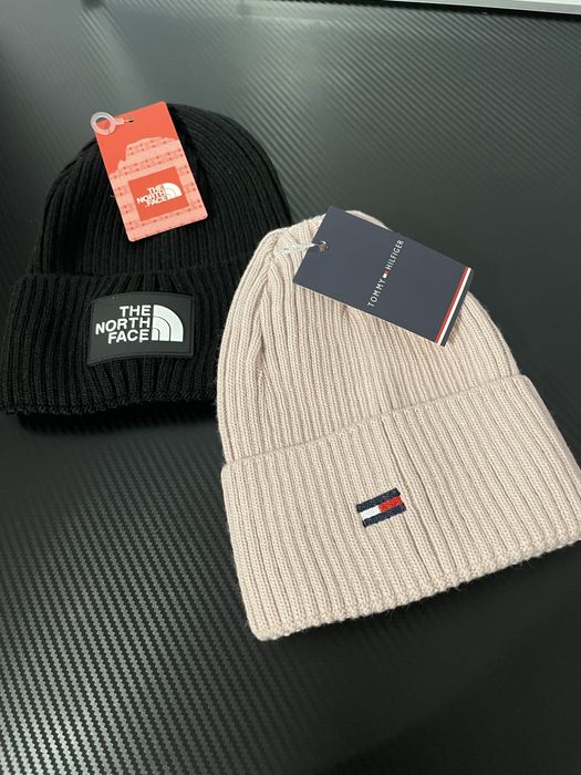 Căciuli The North Face/Tommy/Altele - OFERTĂ - 59 RON/buc.