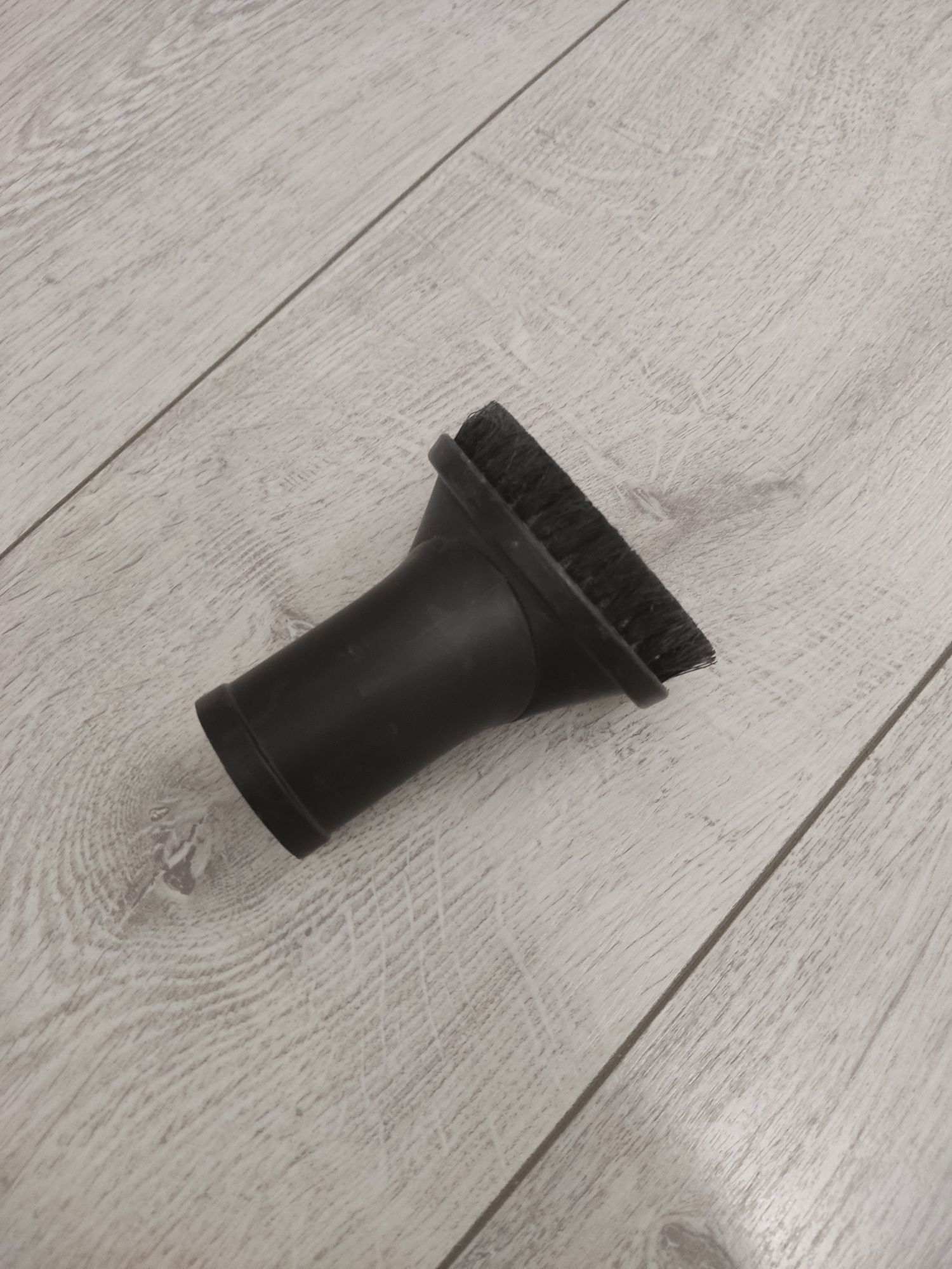 Продается Пылесос Karcher VC 3 premium (ERP) белый