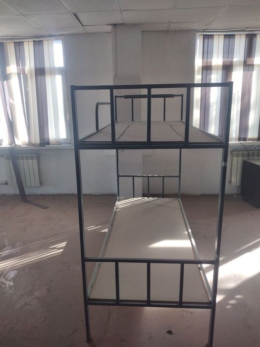 Продам двухъярусные кровати