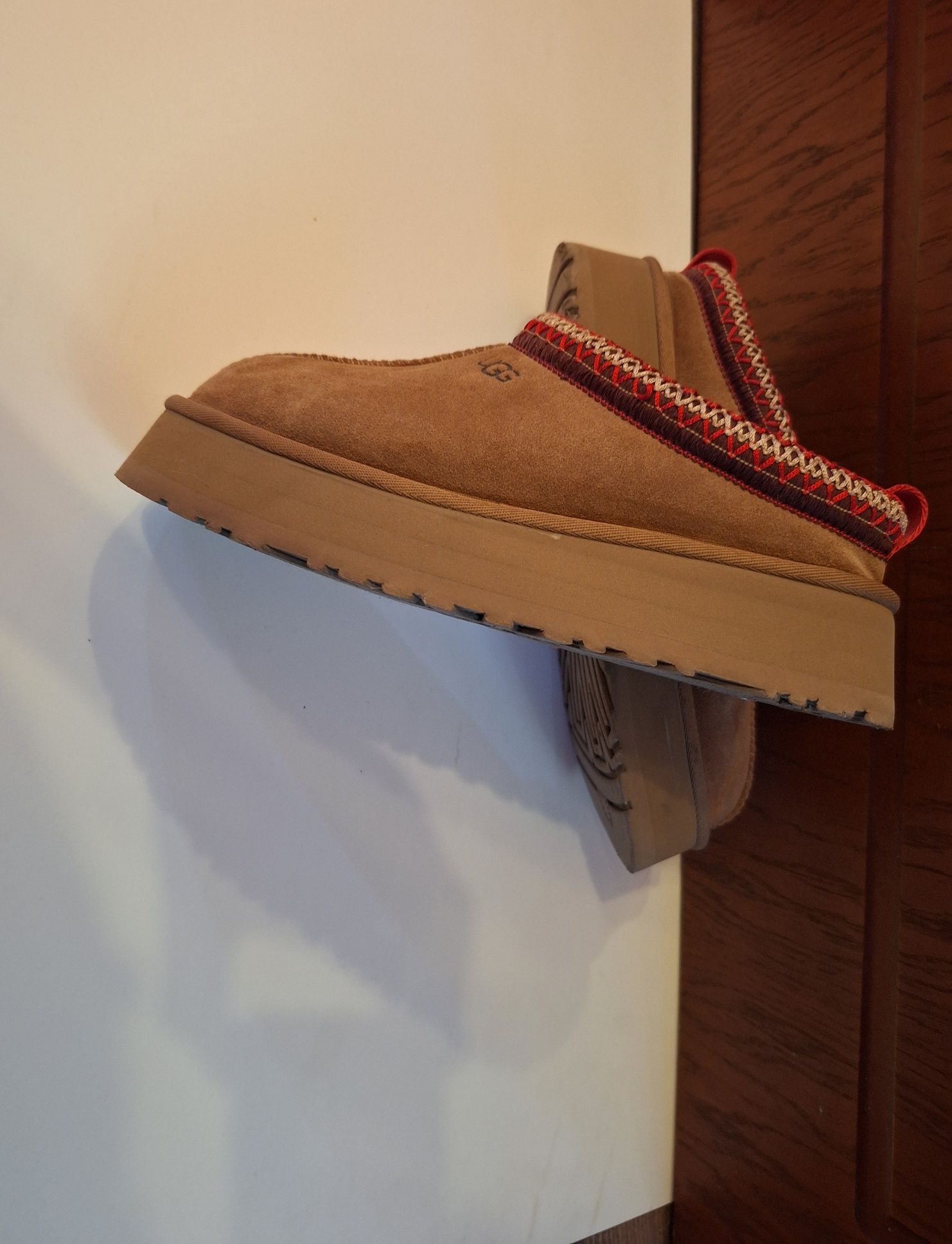 Оригинални UGG TAZZ 38н.