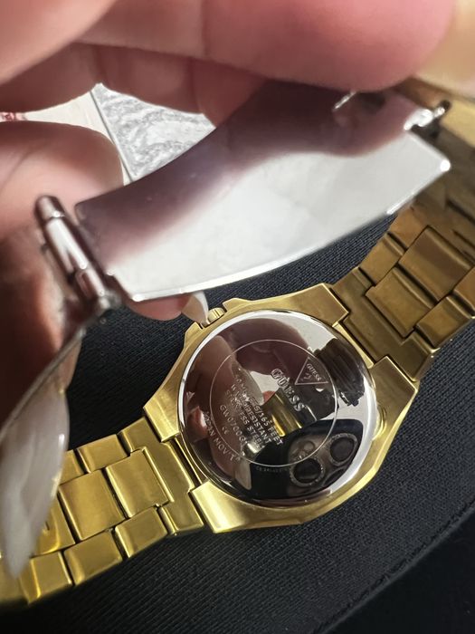 Vand ceas barbati GUESS