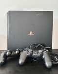 Playstation 4Pro 1Tb