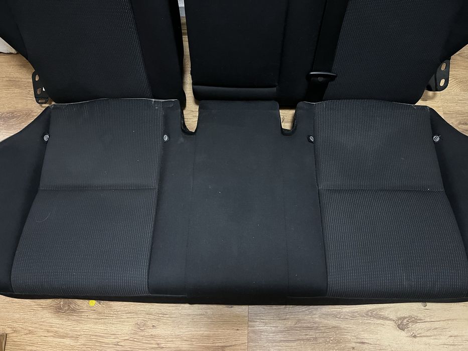 Задни седалки за Мерцедес Ц класа w204 комби