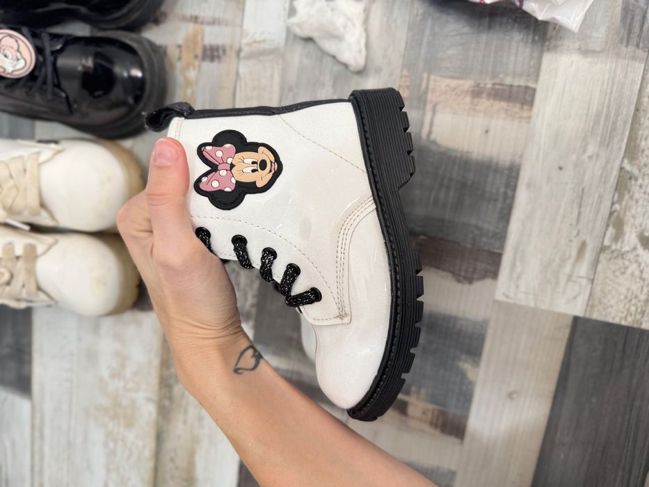 Боти и маратонки за момичета 26-29номер