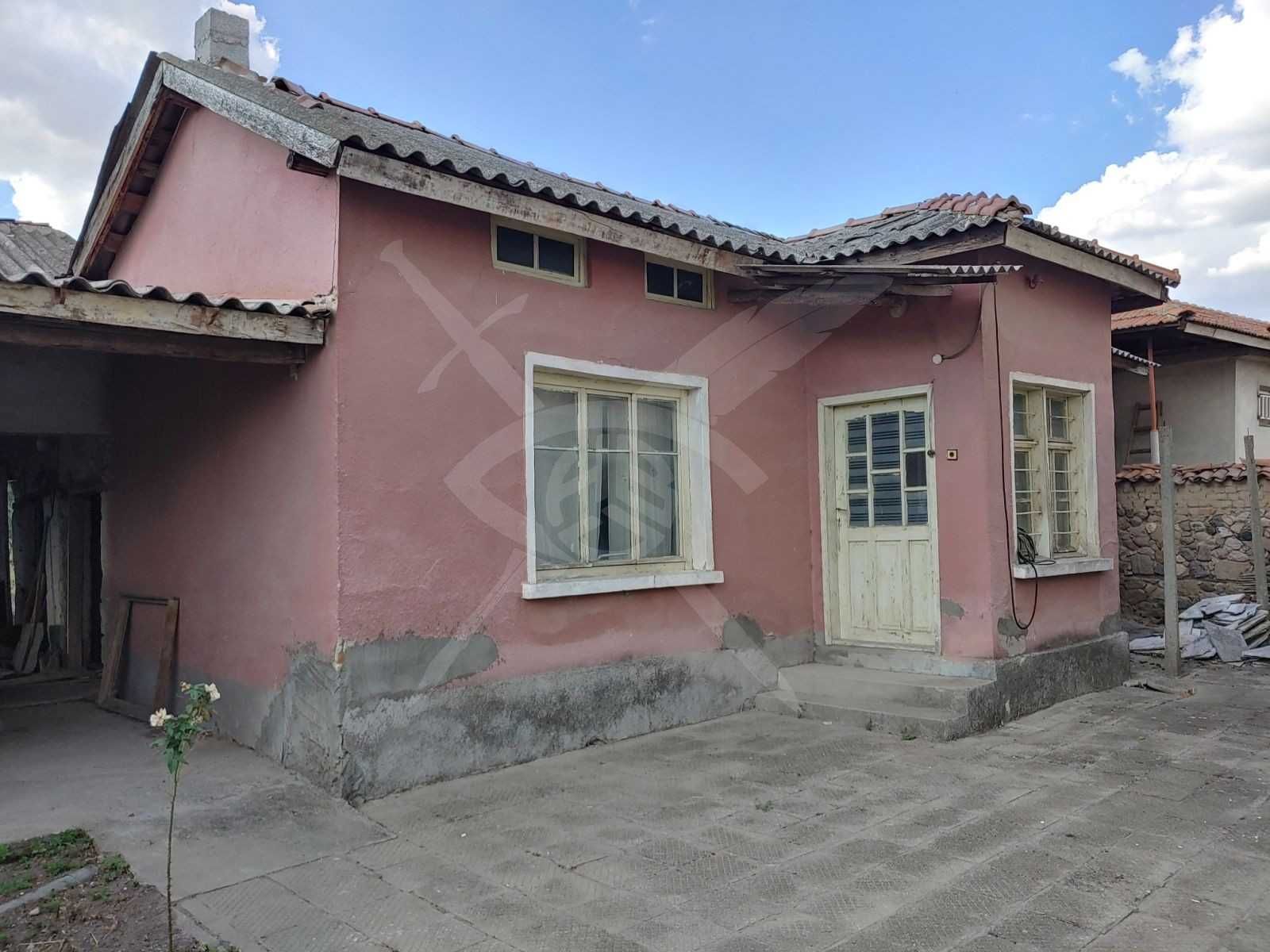 1,2 дкс двор! Двуетажна къща в Дълбок Извор! 65991