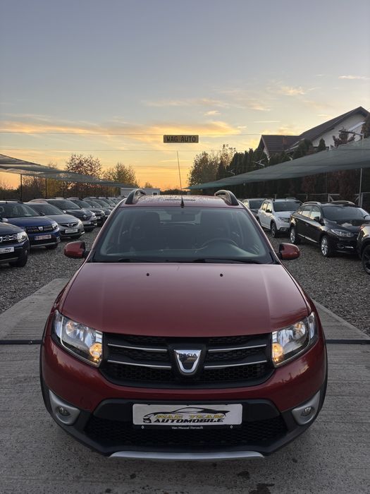 Dacia sandero stepway 0.9tce benzina 2014 90 cp navigatie