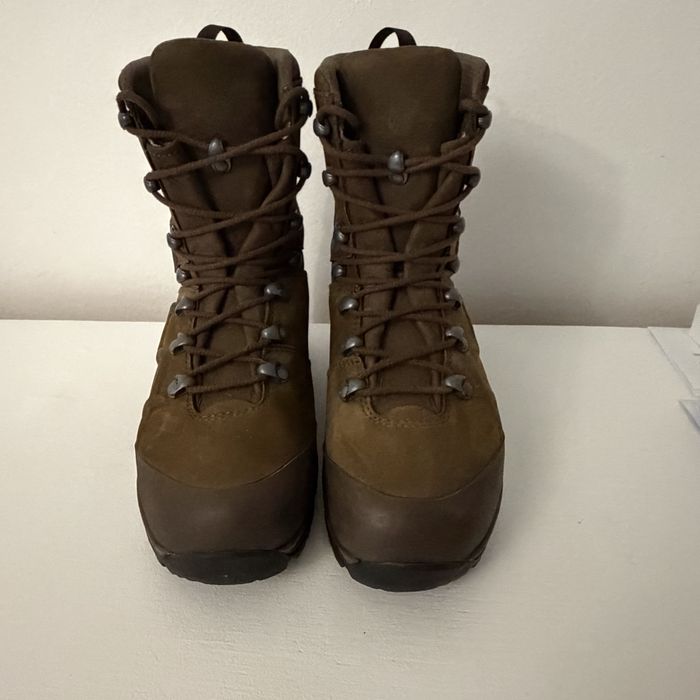 Bocanci militari Haix