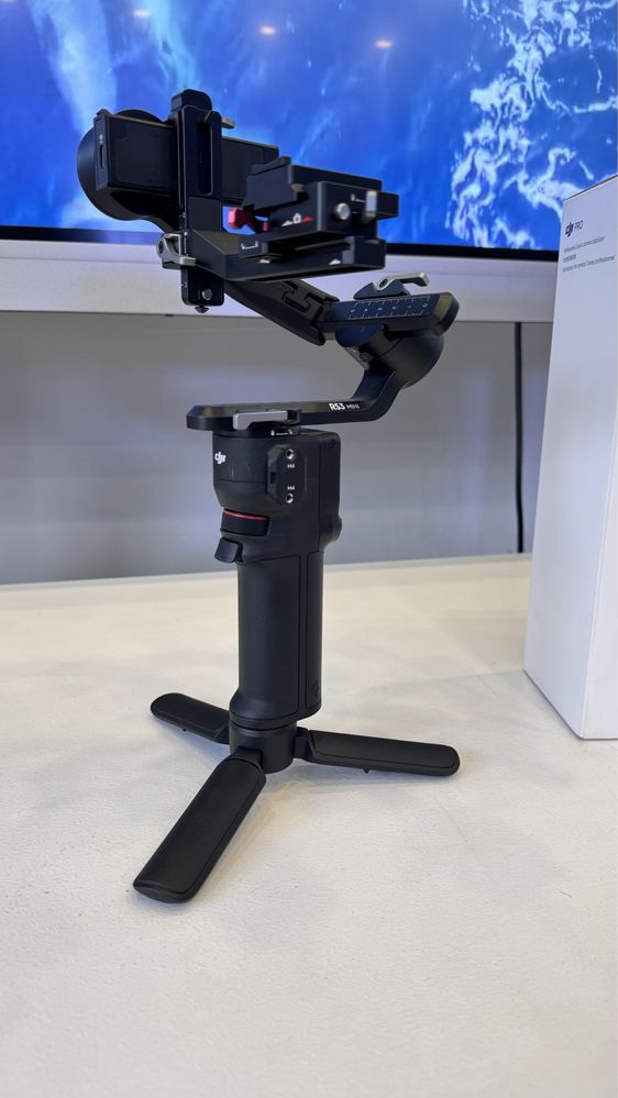 Стабилизатор DJI RS 3 Mini