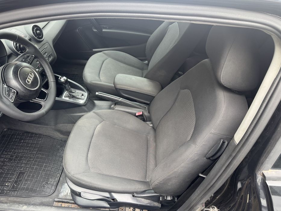 Audi A1 - 1.4TFSI - cutie automata Stronic - Bixenon - Led - an 2010
