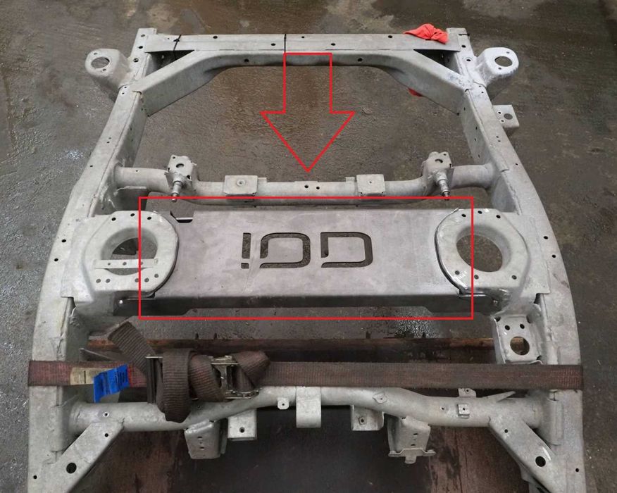Traversa arcuri Nissan Patrol Y60 Y61 pentru intarire sasiu IOD PERF.