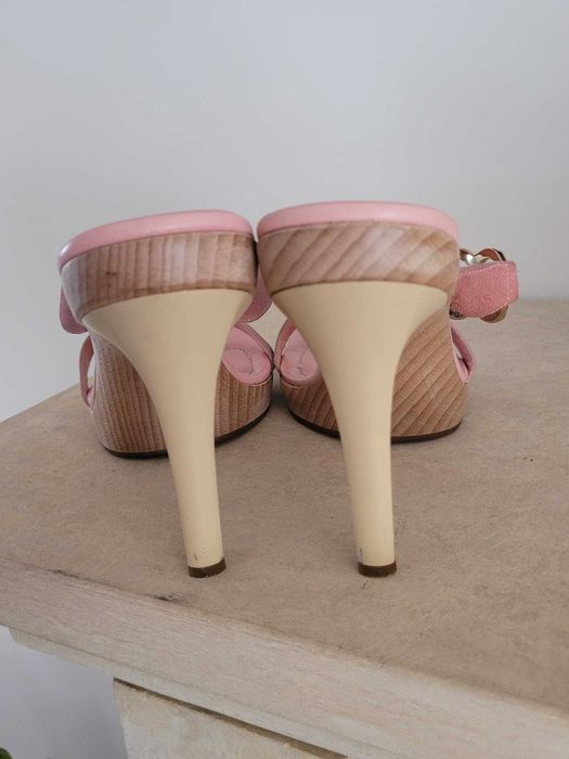 Escada sandale din piele intoarsa marimea 38