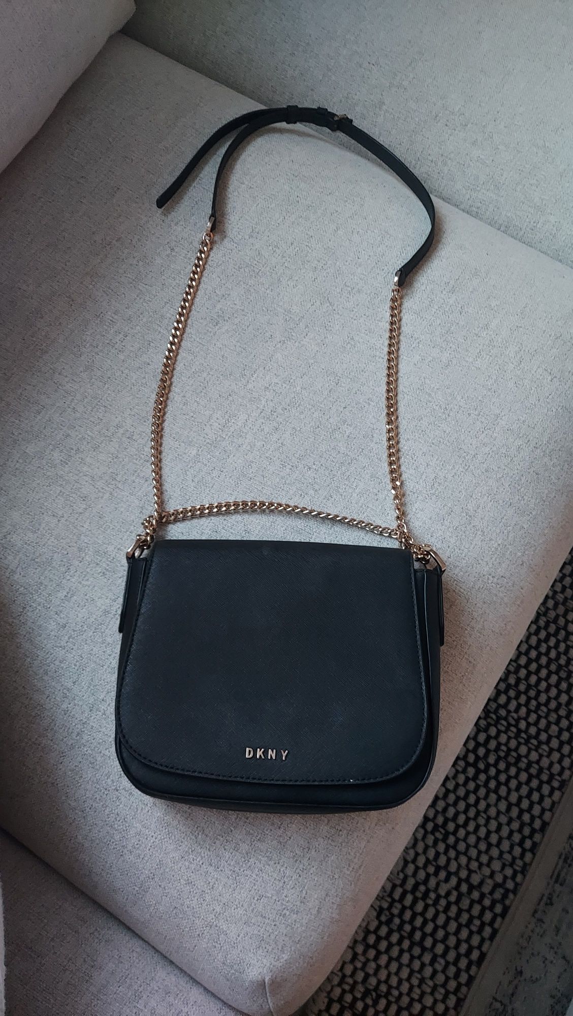 Geanta piele DKNY