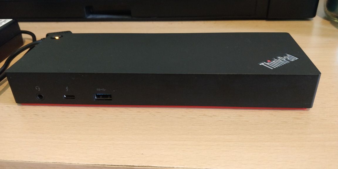 Lenovo ThinkPad Thunderbolt 3 dock