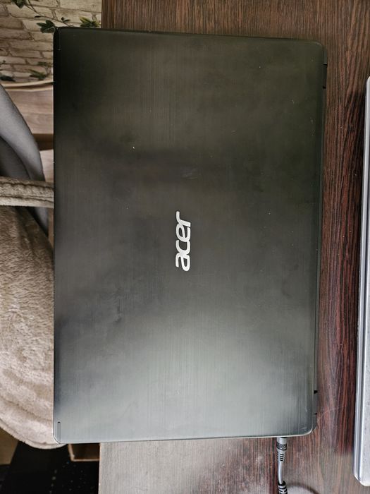 Laptop acer i7 gen8