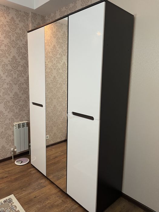 Шкаф для спалньи