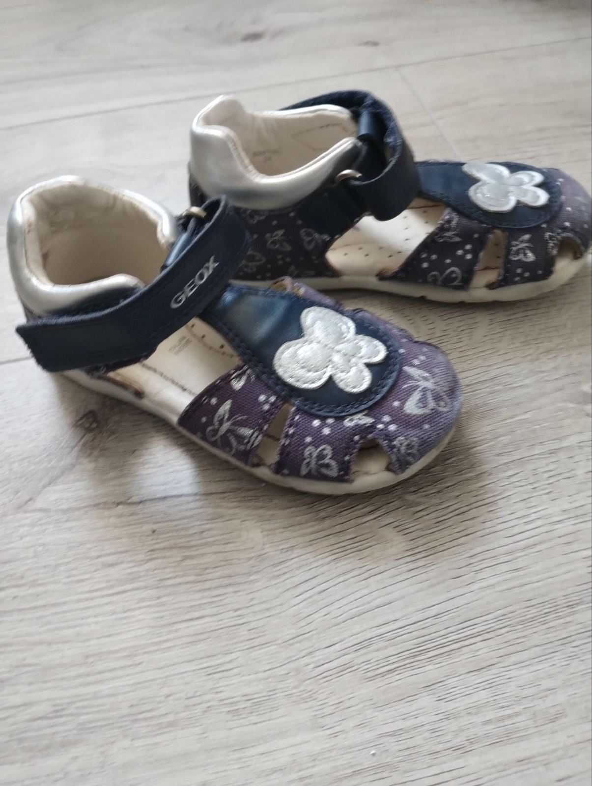 Детски сандали Geox