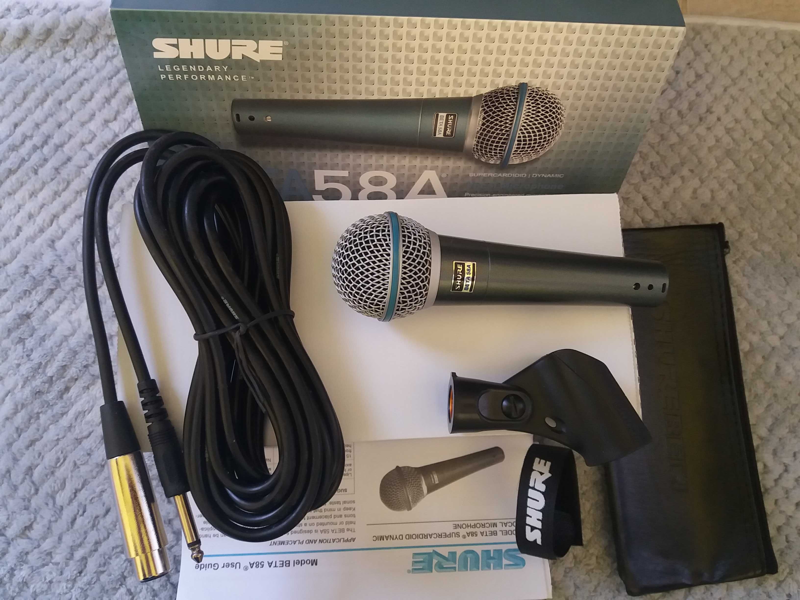 Microfon profesional tip Beta sm 58 Microfon voce Microfon karaoke