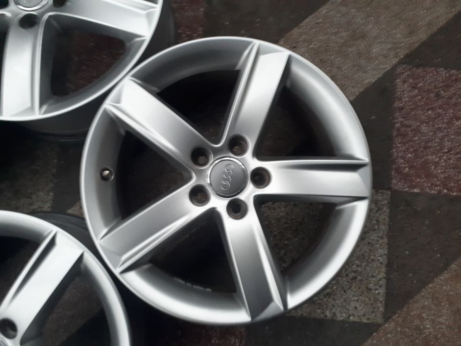 Оригинални  Ауди Фолксваген Шкода Сеат 5×112 17 цола Ет 46 7 J 66.5 це