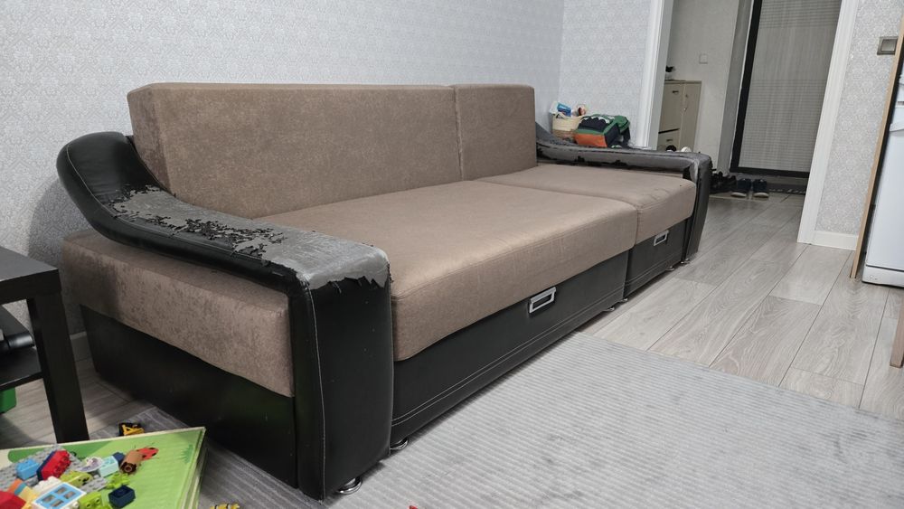 Диван 250×110, спальное место 200×160