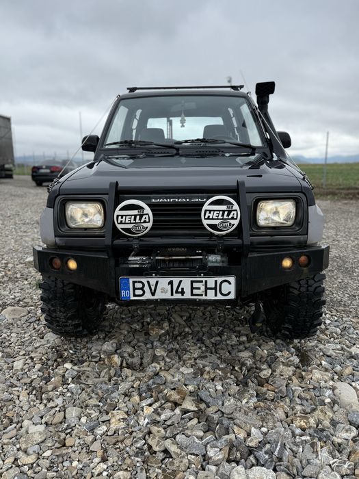 Daihatsu Feroza F300