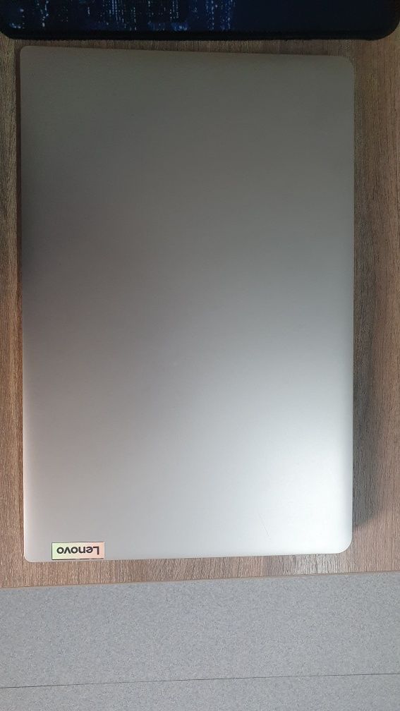 Lenova notebook Ryzen7