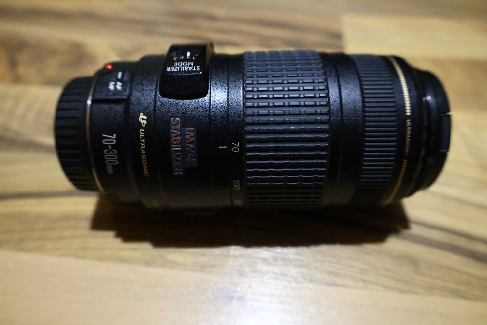 Canon EF 70-300mm f/4-5,6 IS USM