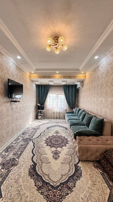 Povorot, 61kv. Kvartira sotiladi!