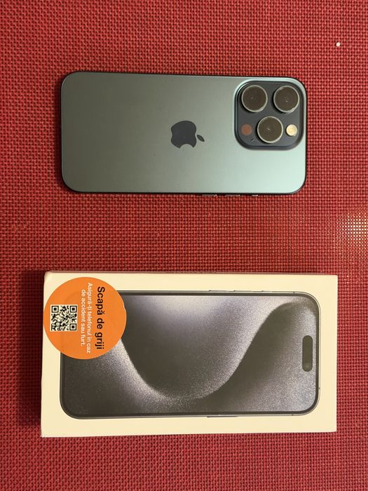 Iphone 15 pro 88% baterie