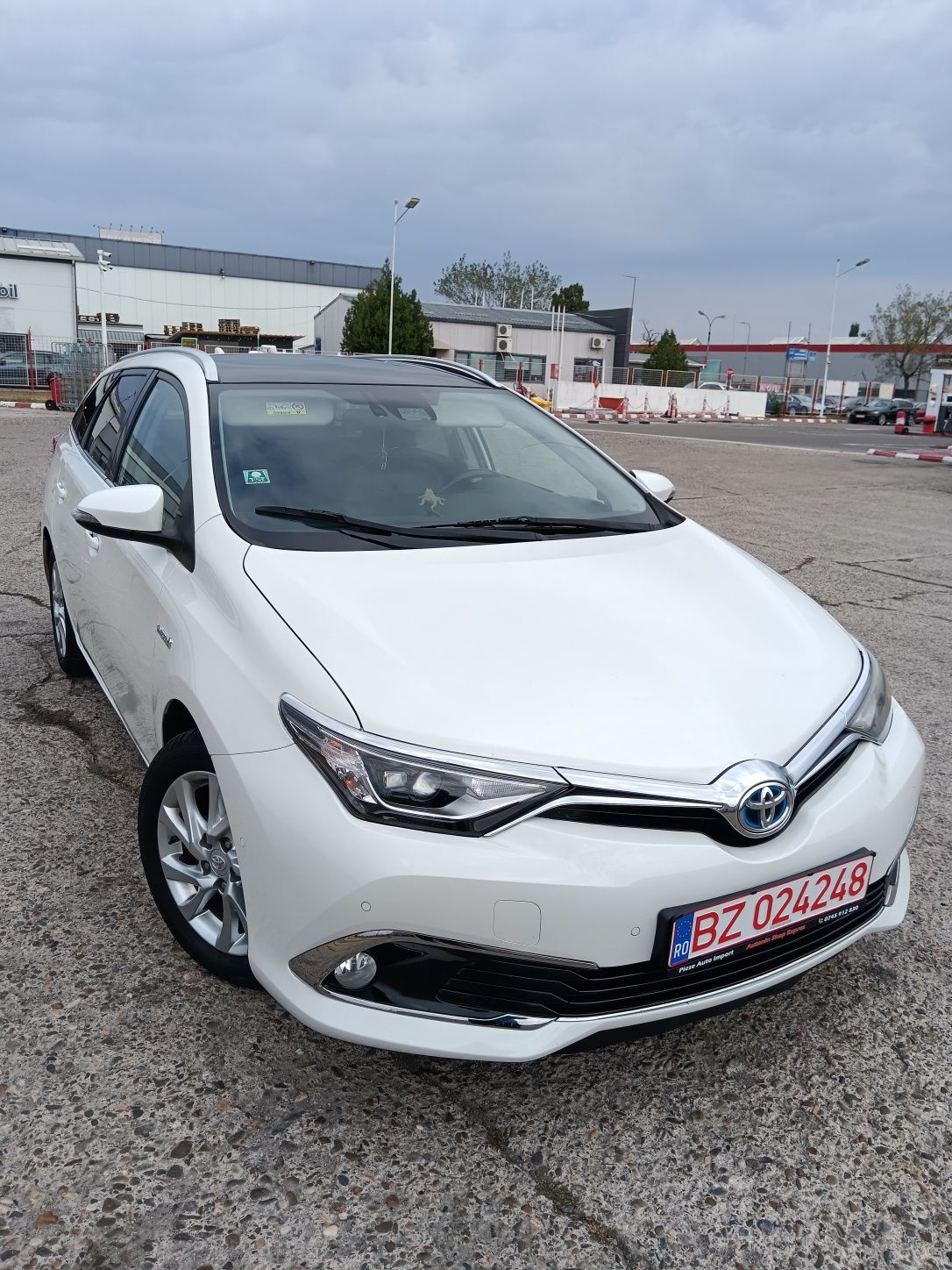 Toyota Auris 1.8 Hybrid