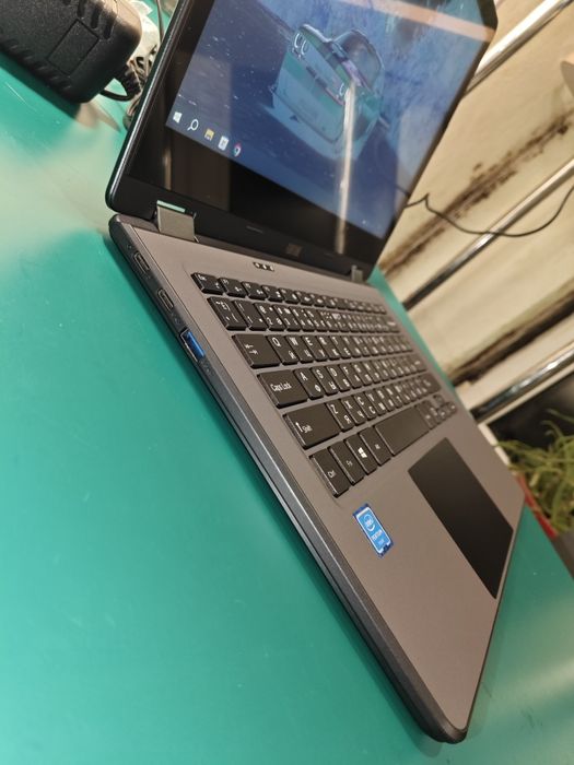 4x ядерный Ультрабук трансформер