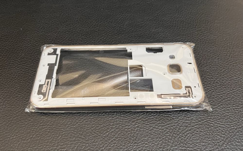 Среда - нова за Samsyng Galaxy J5 - 2015