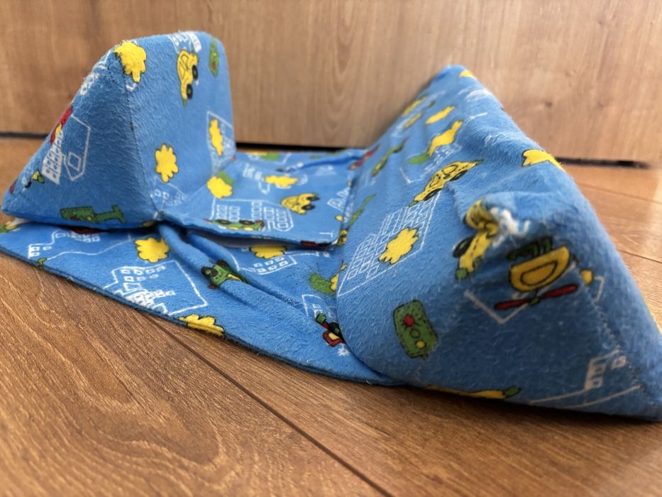 Ортопедична възглавница за странично спане