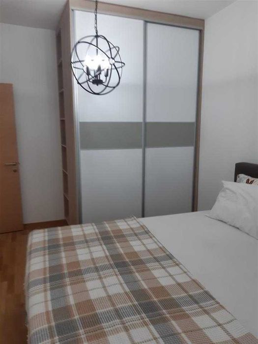 Дава се под наем Тристаен апартамент в Бургас, Зорница - 80 кв.м за 285.6 € - Снимка #4