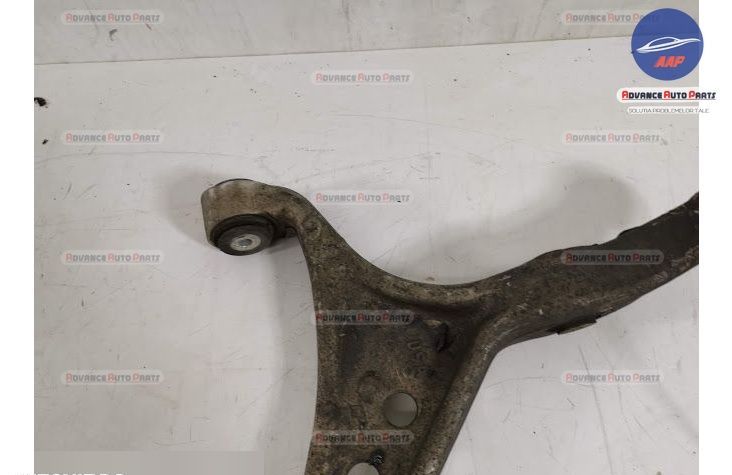 Оригинален десен преден носач за Мерцедес-Бенц М-Клас / Mercedes-Benz