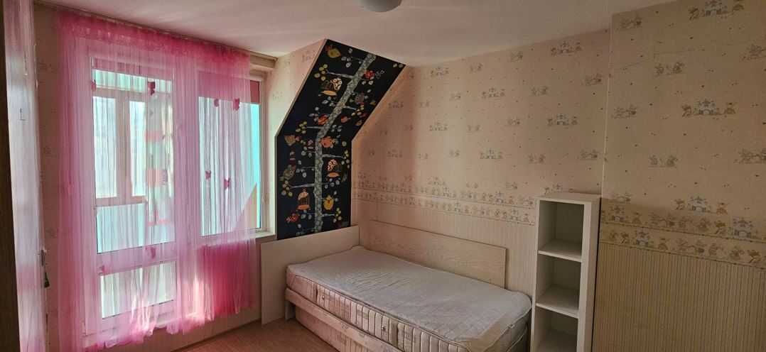 Уютен тристаен апартамент в района на Левски!