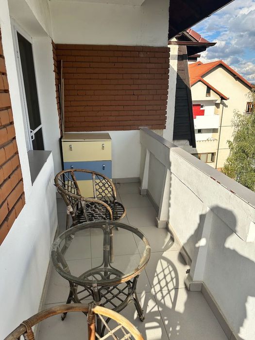 Apartament 3 camere Valea Aurie