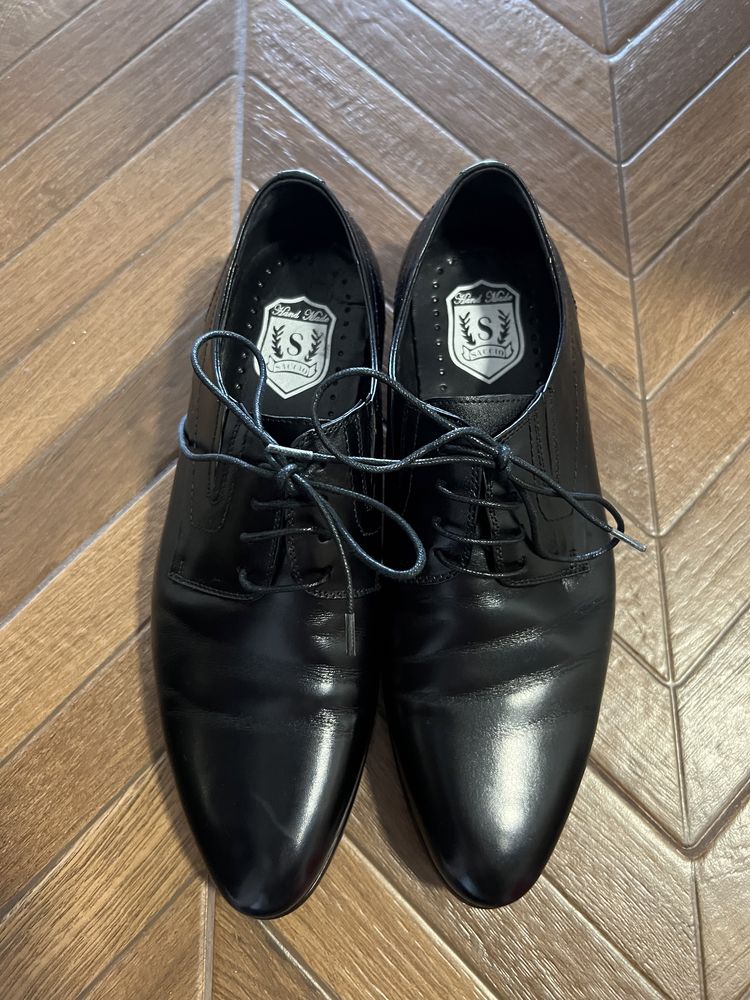 Pantofi barbatesti din piele Saccio originali