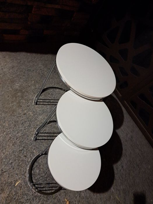 Холна маса тройка