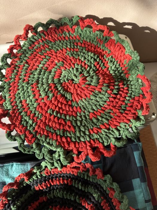 Корпе продам вязаное бабушка вяжет