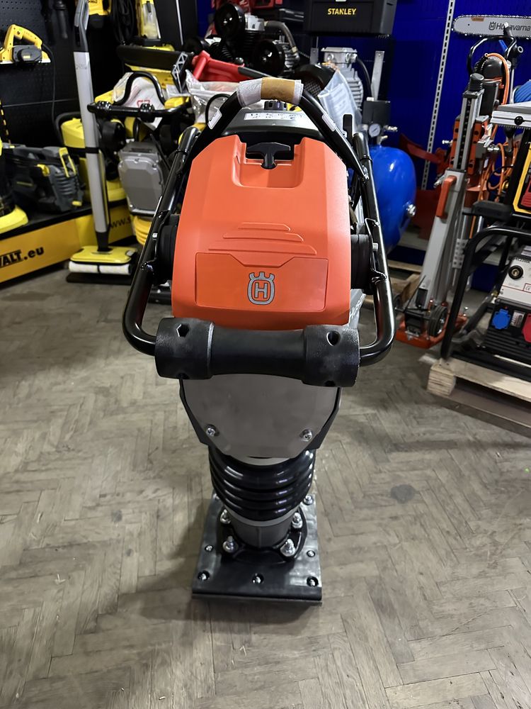 Mai compactor talpa HUSQVARNA LT6005 motor HONDA