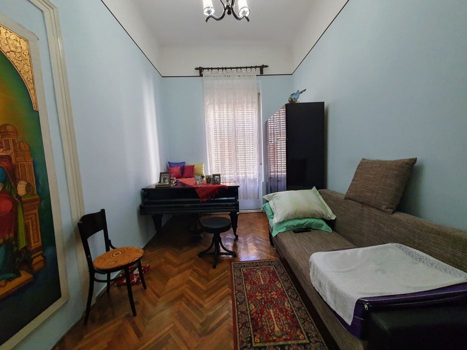 Apartament 4 camere zona ultracentrala