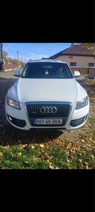 Vând Audi Q5 motor 2 diesel