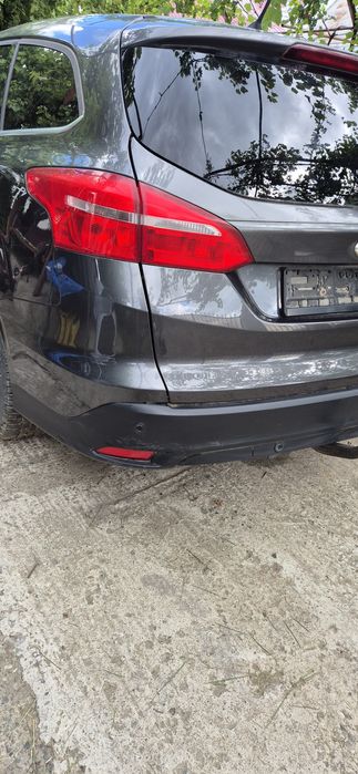 Bara spoiler ford focus 3 facelift brek 2015
